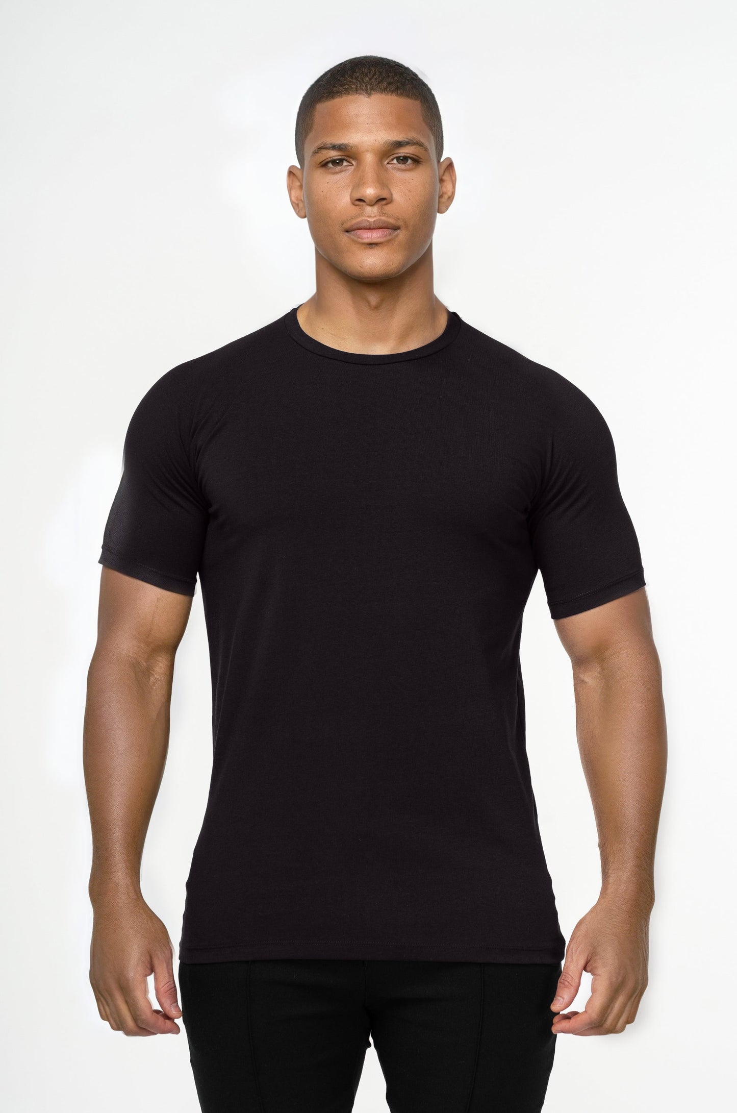 THE ESSENTIAL T-SHIRT