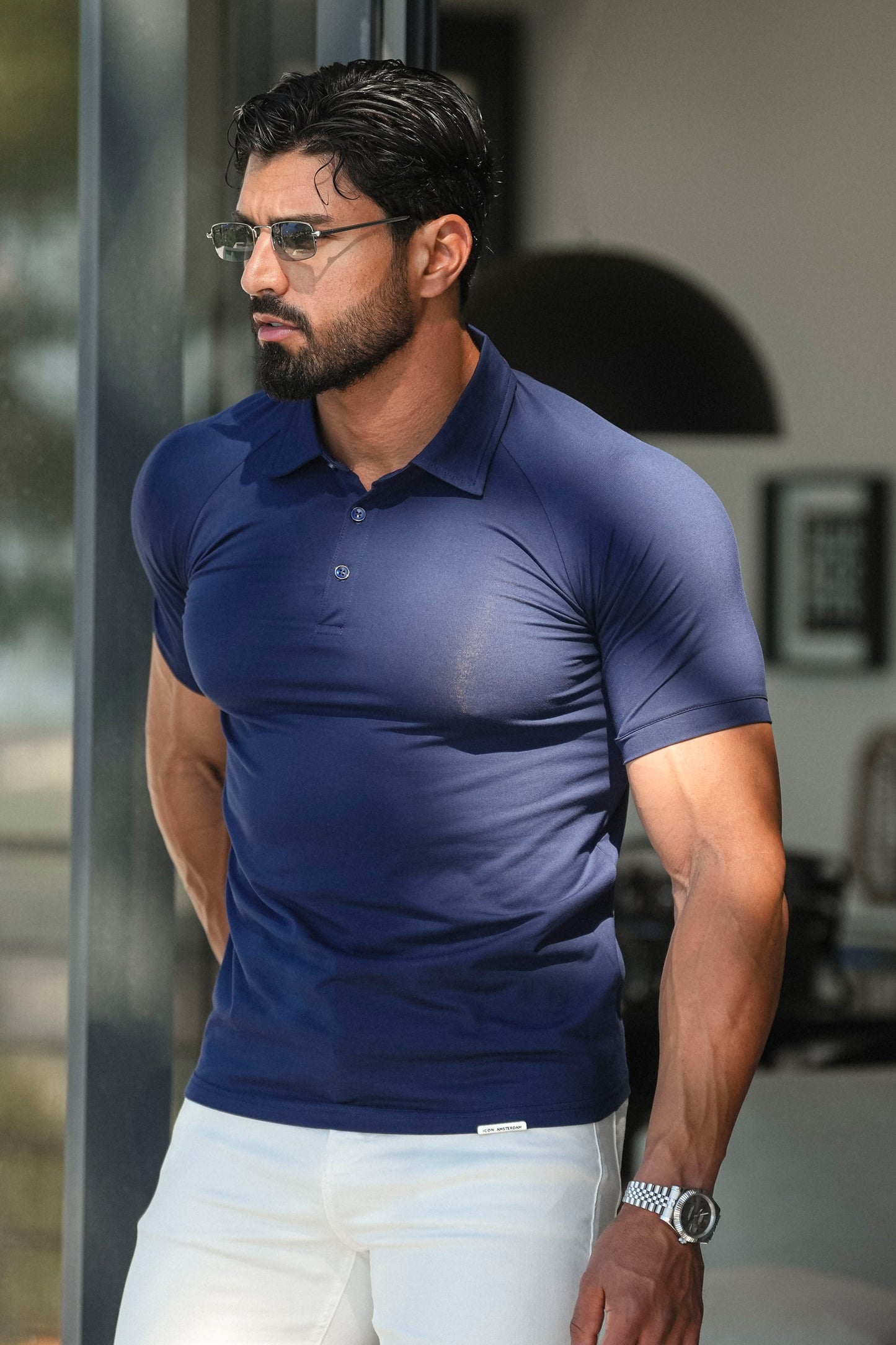 THE MUSCLE BUTTON POLO