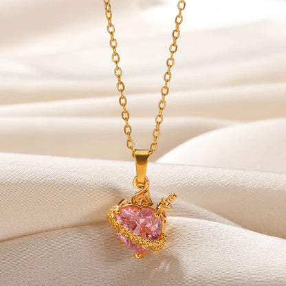 Luz de María: El Sagrado Corazón en Cristal Infinito