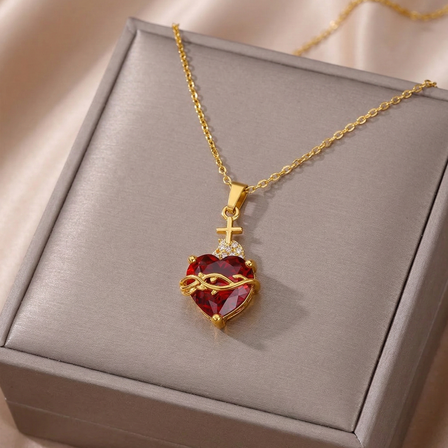 Luz de Cristo: El Sagrado Corazón en Cristal Infinito